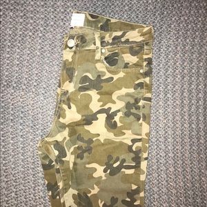 Kendall and Kylie Pacsun collection